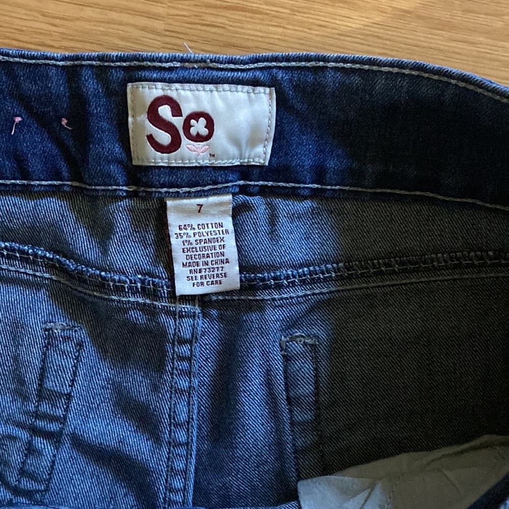 Denim Shorts-bundle of 3 pairs! Denim, black & Gray Denim. Juniors size 7 - Picture 9 of 10